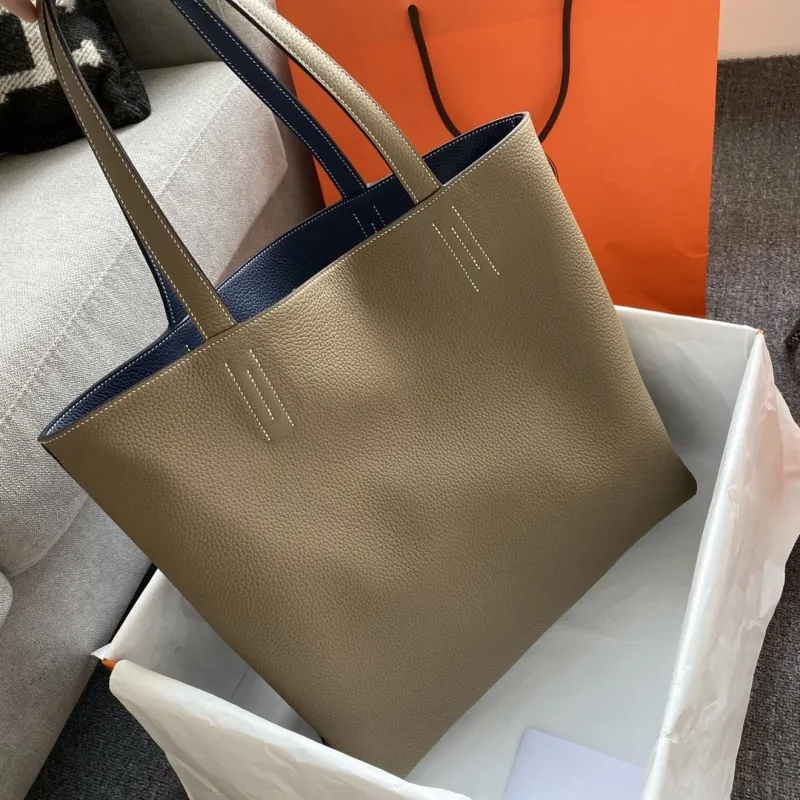 Alternative view of Hermes Shopping Bags-37