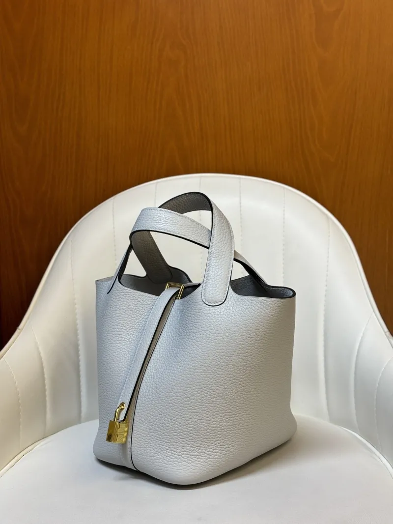 Alternative view of Hermes Shopping Bags-49