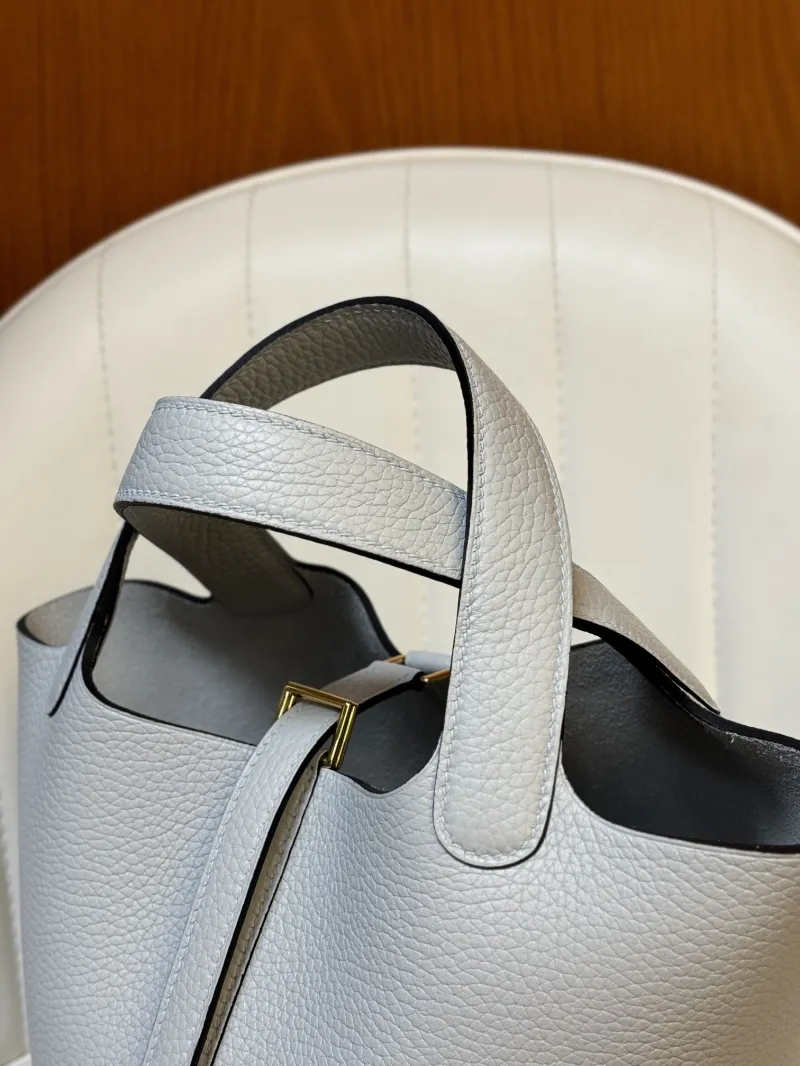 Hermes Pale Blue Leather Bucket Handbag - Image 3