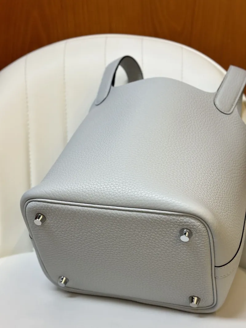 Hermes Light Gray Leather Bucket Shopping Bag 50 - Image 6