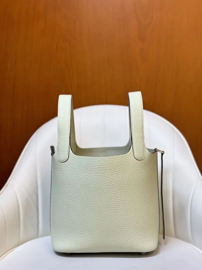 Alternative view of Hermes Shopping Bags-53