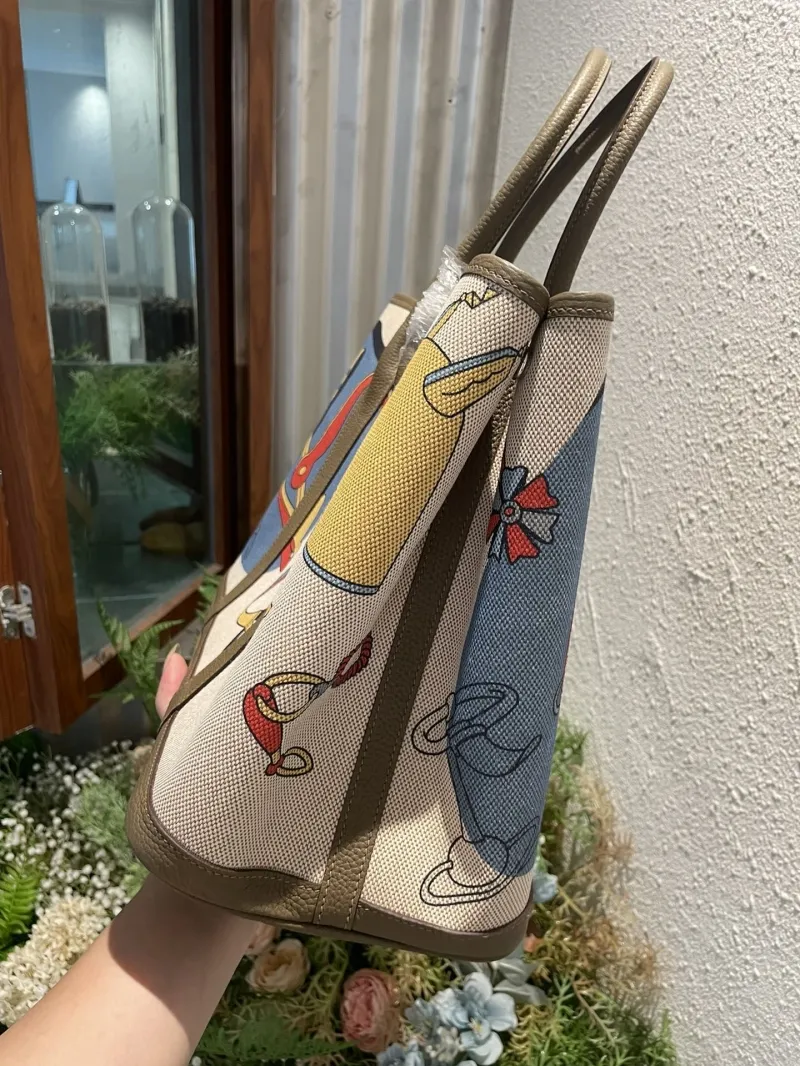 Hermes Equestrian Pattern Canvas Tote Bag - Image 3
