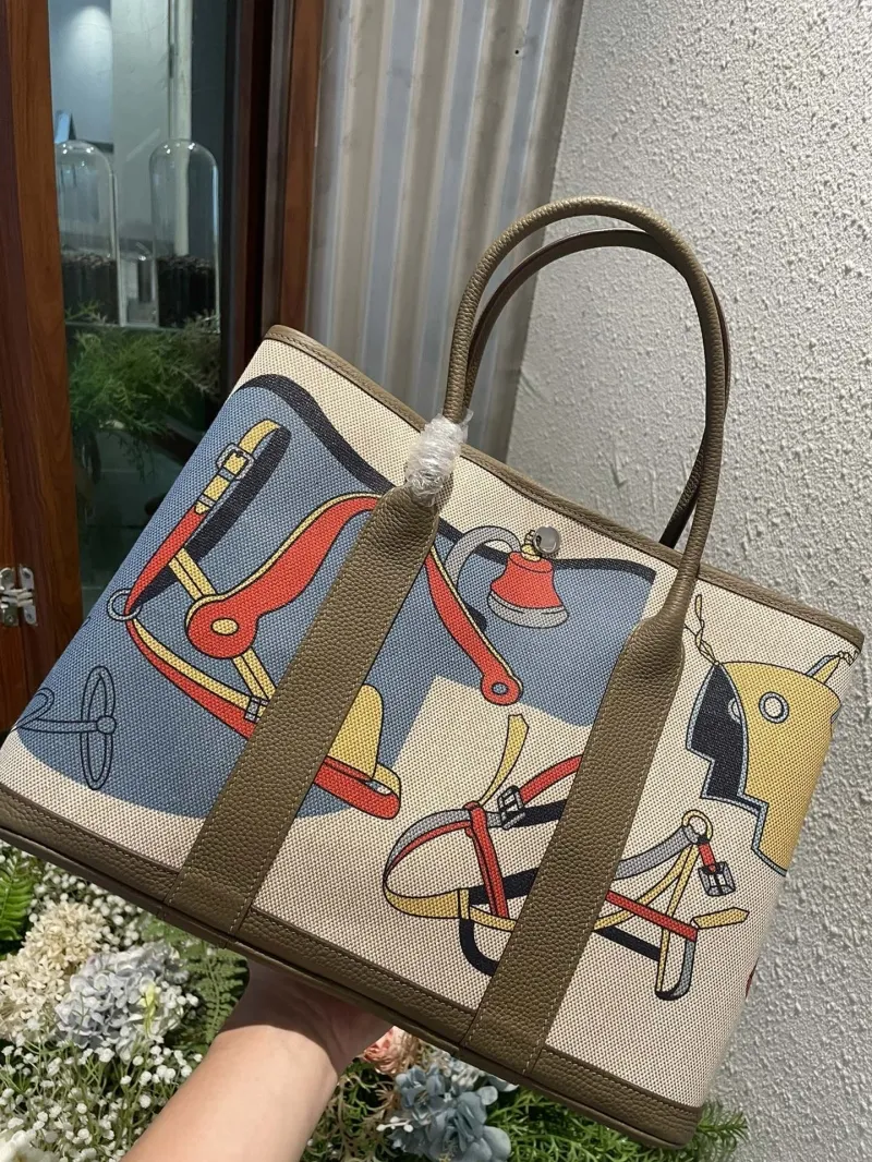 Hermes Equestrian Pattern Canvas Tote Bag - Image 4