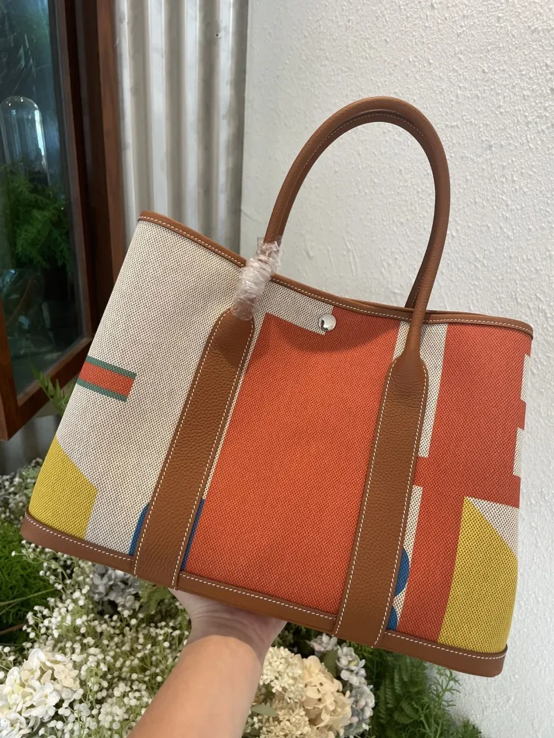 Hermes Shopping Bags-66
