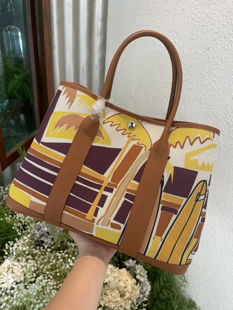 Hermes Multicolor Leather Canvas Tote Bag 68 - Image 4