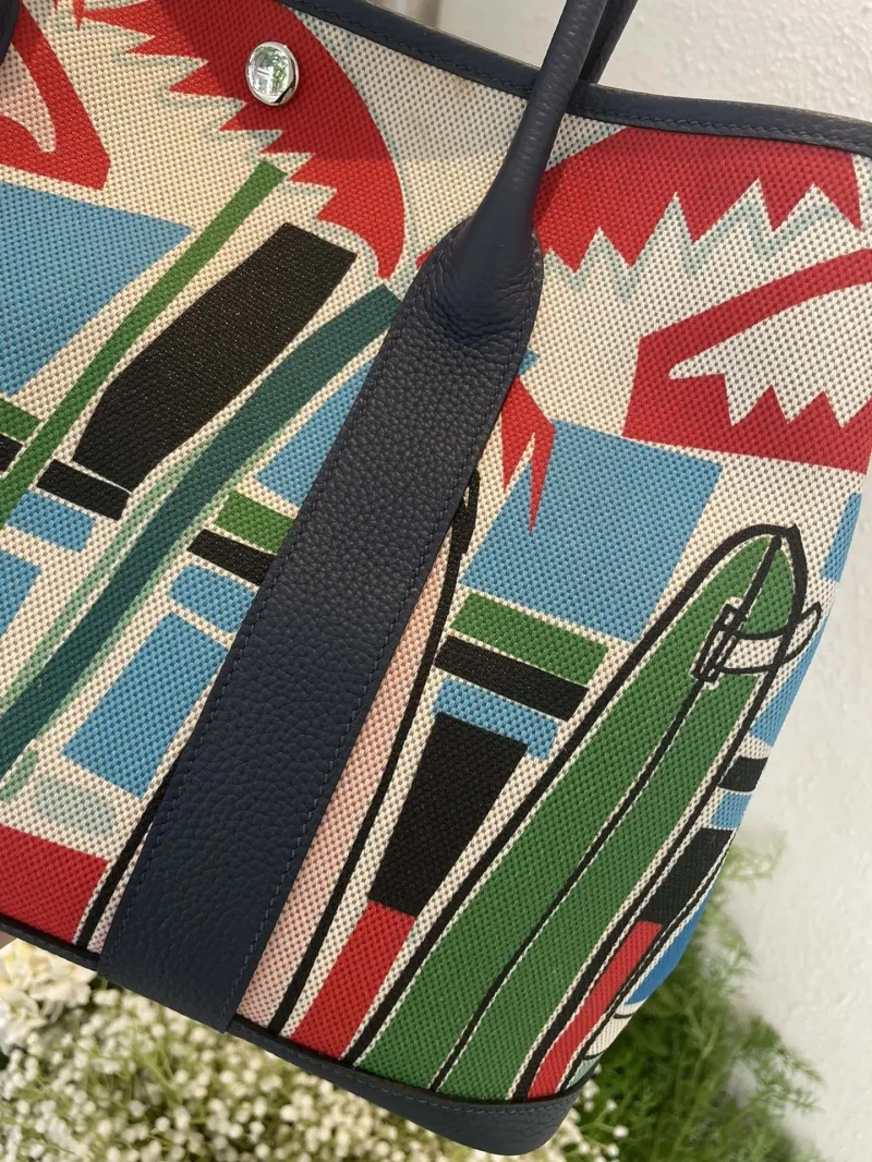 Alternative view of Hermes Shopping Bags-69