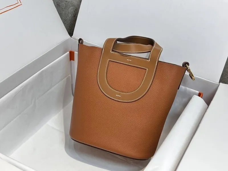 Alternative view of Hermes Shopping Bags-75