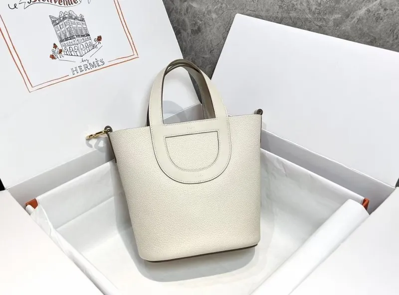 Hermes Shopping Bags-77