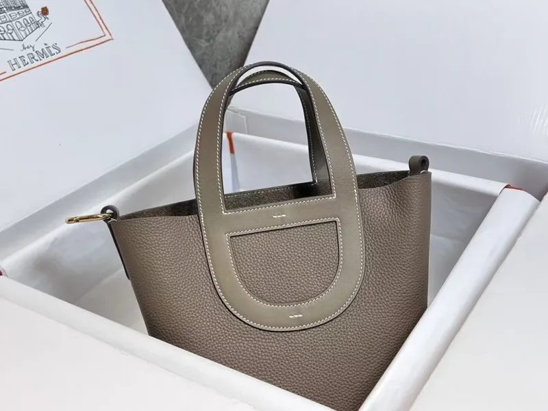 Hermes Taupe Leather Bucket Bag - Image 3