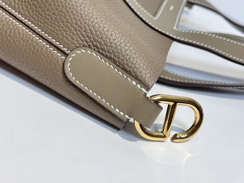 Hermes Taupe Leather Bucket Bag - Image 4