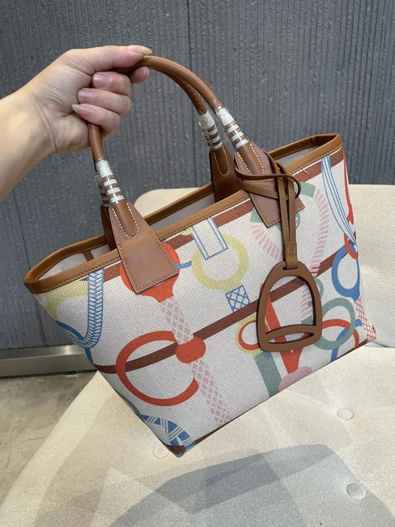 Hermes Cream Brown Tote Bag 84 - Image 6