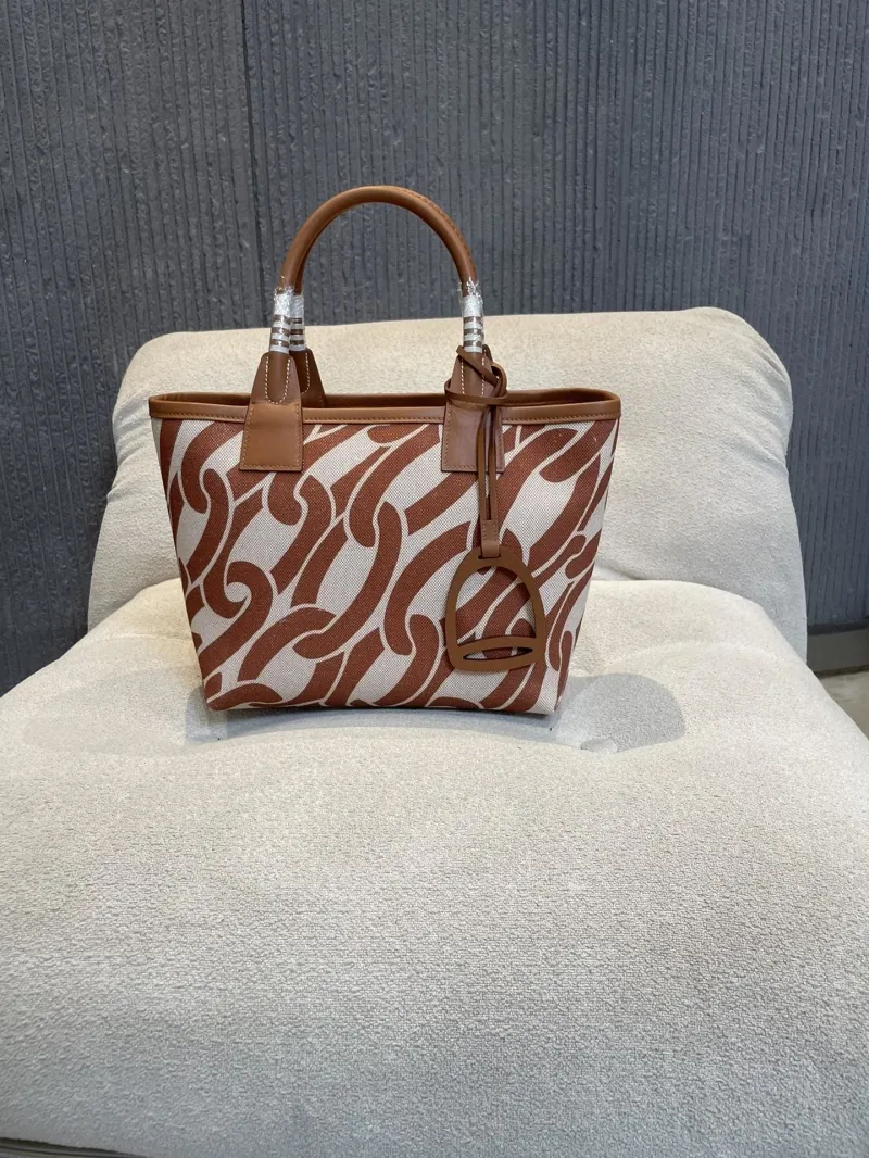 Hermes Shopping Bags-91
