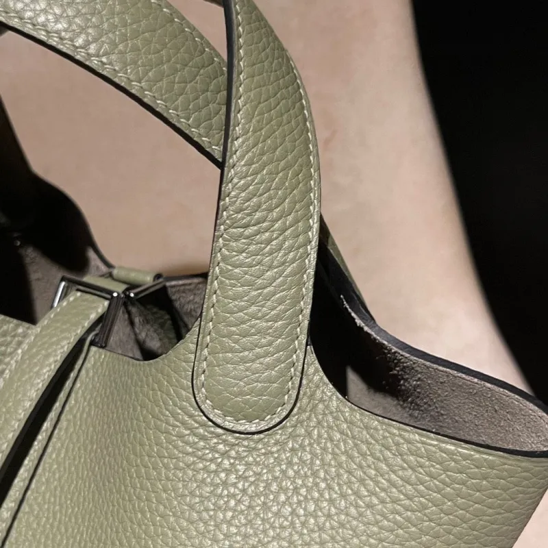 Alternative view of Hermes Shopping Bags-94