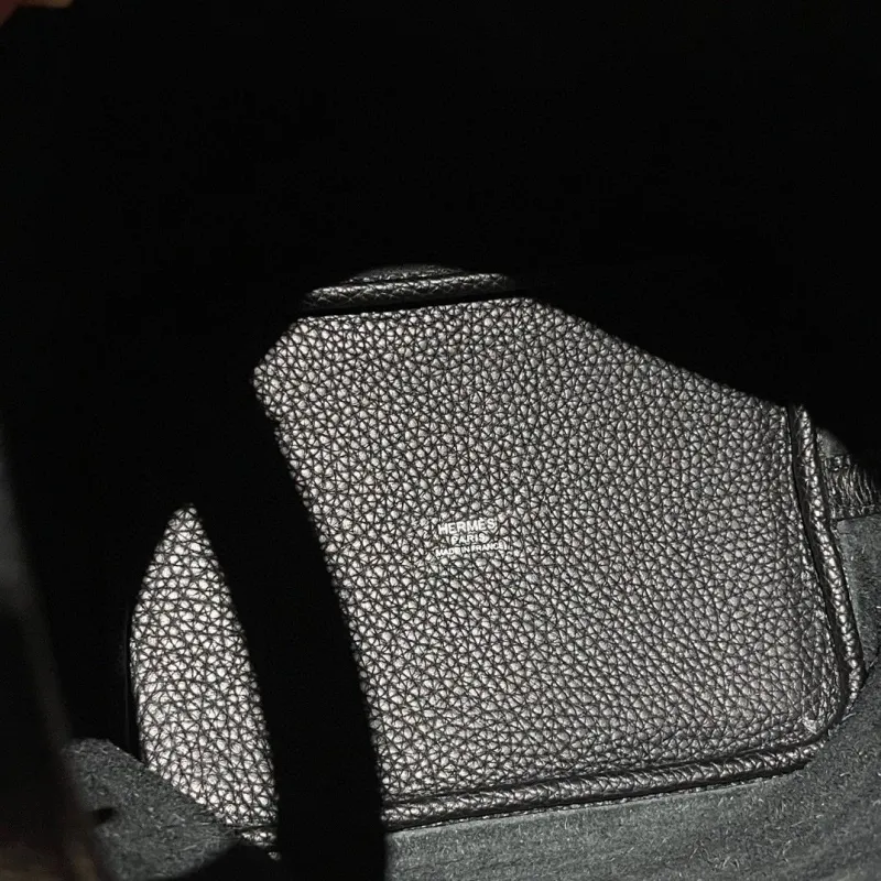 Hermes Black Bucket Handbag 98 - Image 7