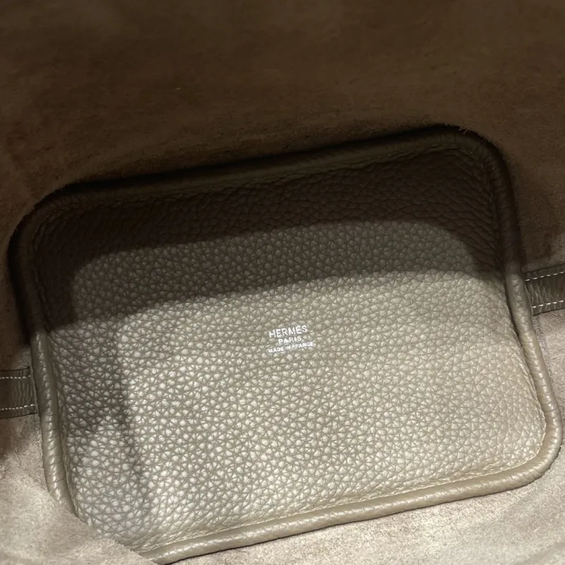 Hermes Shopping Bags-101 - Image 7