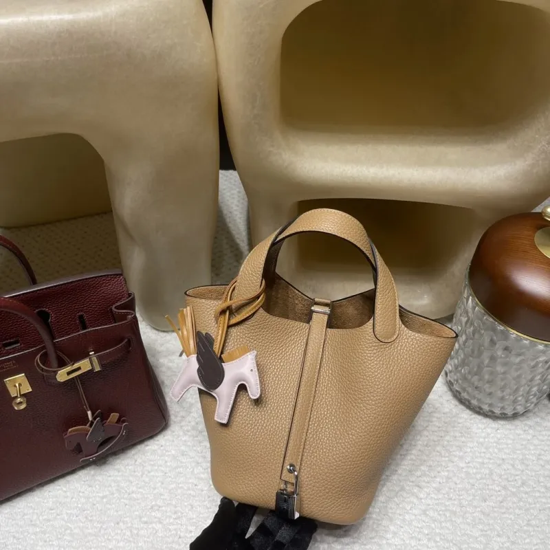 Hermes Shopping Bags-102