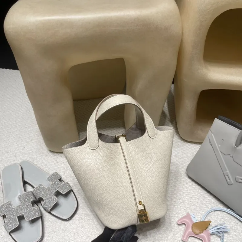 Hermes Shopping Bags-103 - Image 7
