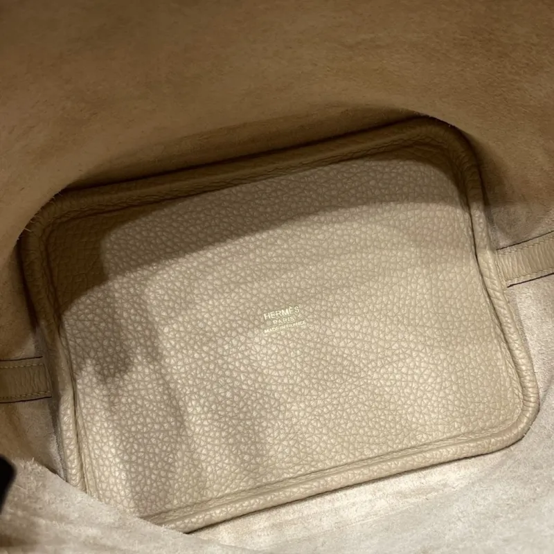 Hermes Beige Leather Bucket Shopping Bag 106 - Image 6