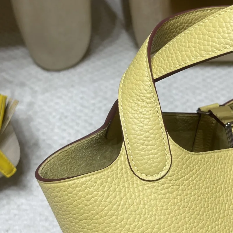 Hermes Light Yellow Leather Bucket Bag 107 - Image 3