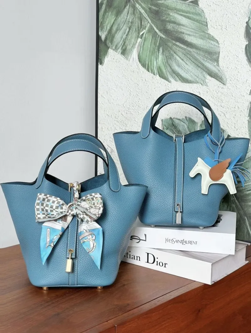 Hermes Shopping Bags-111
