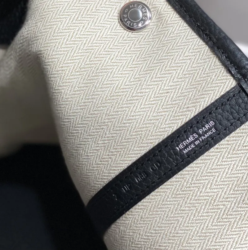 Hermes Black Leather Tote Bag - Image 7