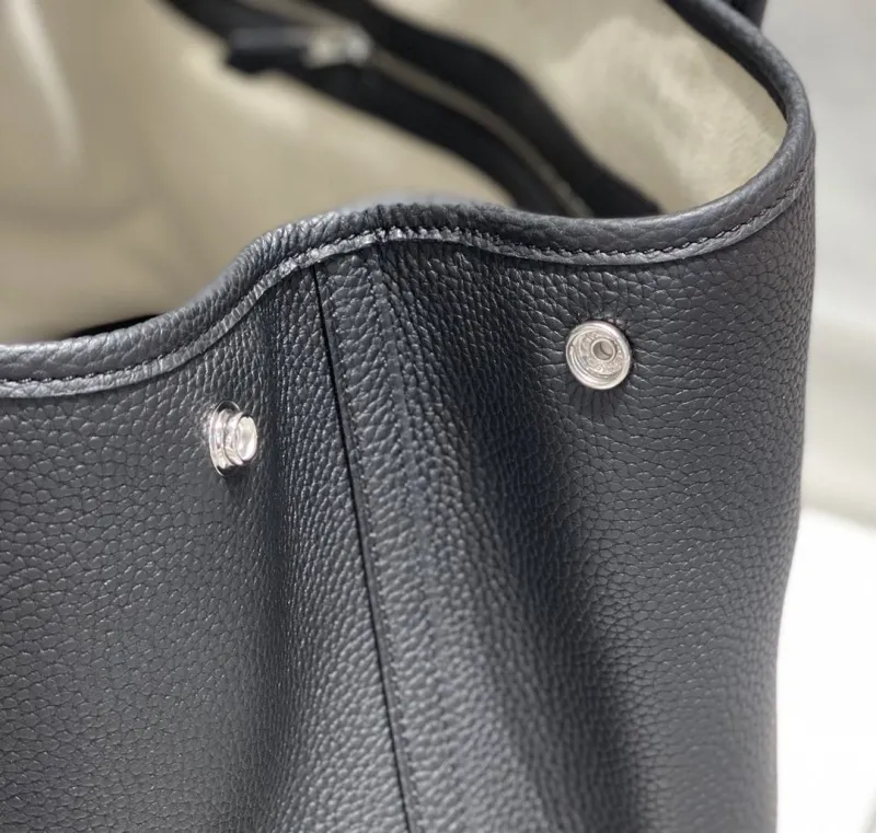 Hermes Black Leather Tote Bag - Image 8