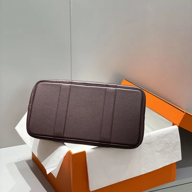 Hermes Brown Leather Tote Bag 118 - Image 3