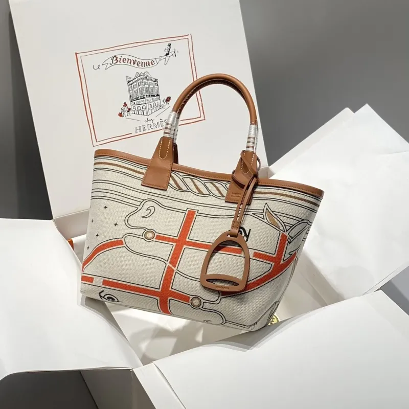 Alternative view of Hermes Shopping Bags-120