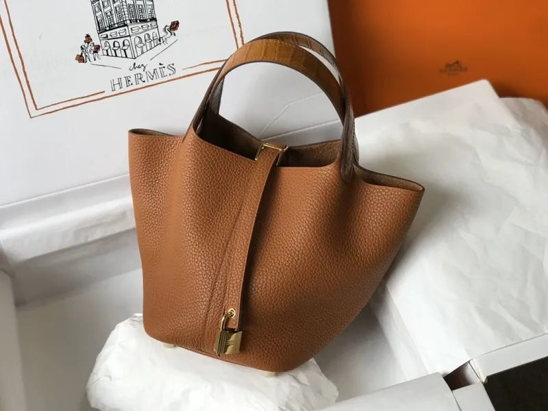 Hermes Shopping Bags-132