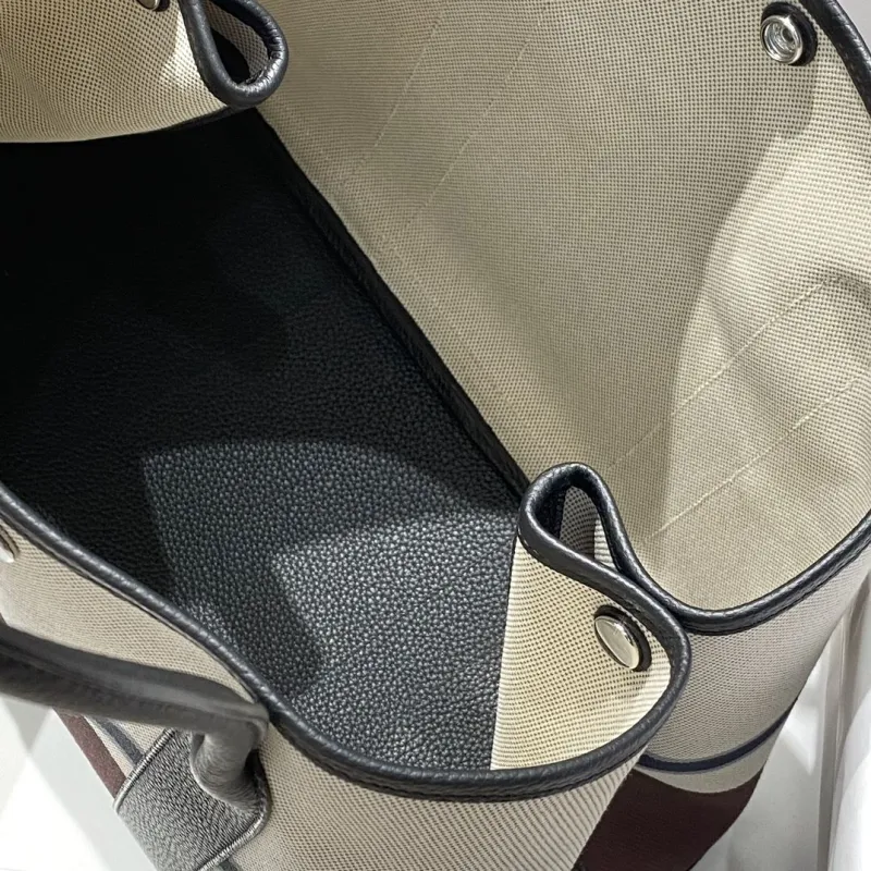 Hermes Colorblock Canvas Tote Bag - Image 8