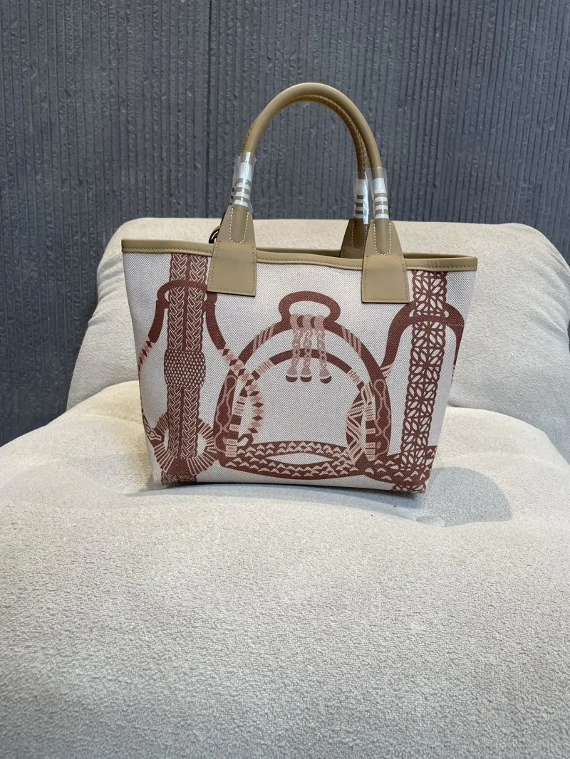 Hermes Beige Brown Pattern Tote Bag 151 - Image 5