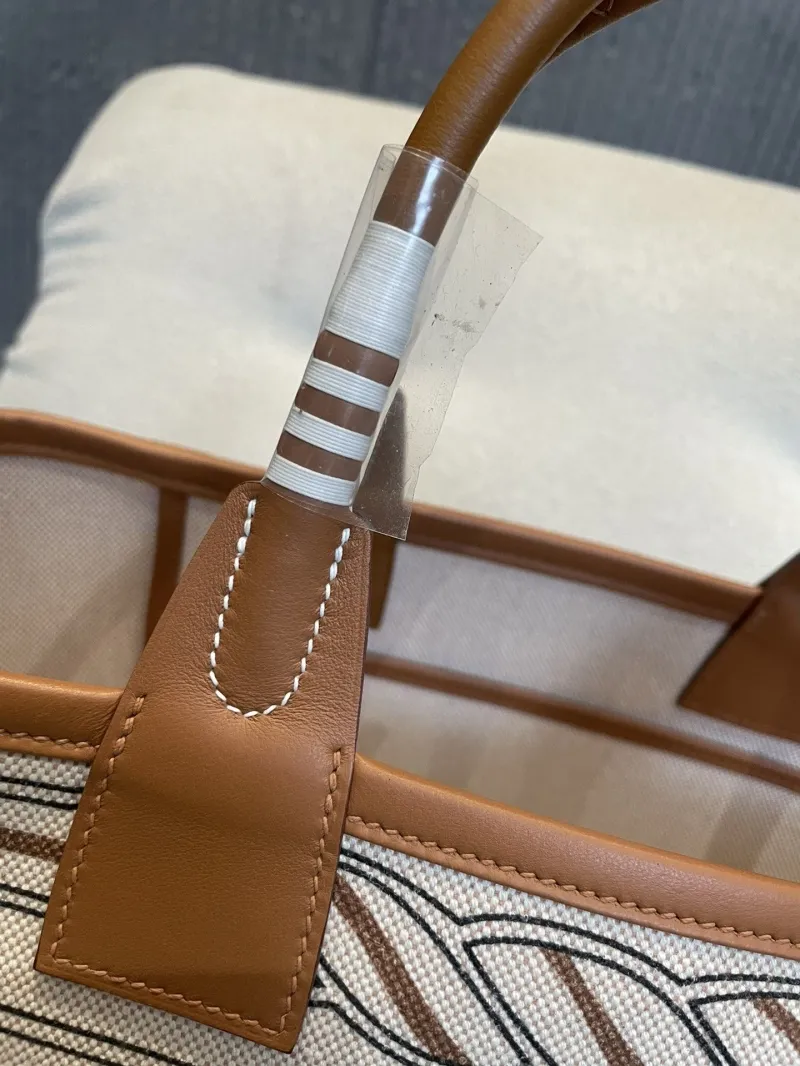 Hermes Beige Canvas Tote Bag 152 - Image 3