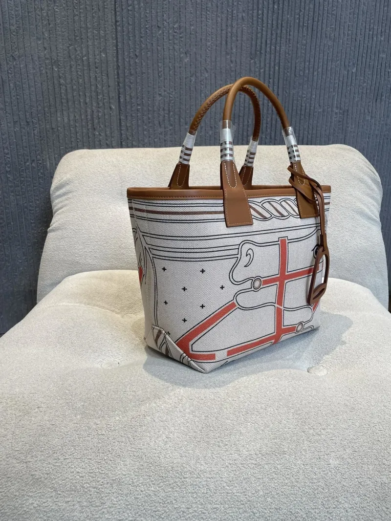 Hermes Beige Canvas Tote Bag 152 - Image 4