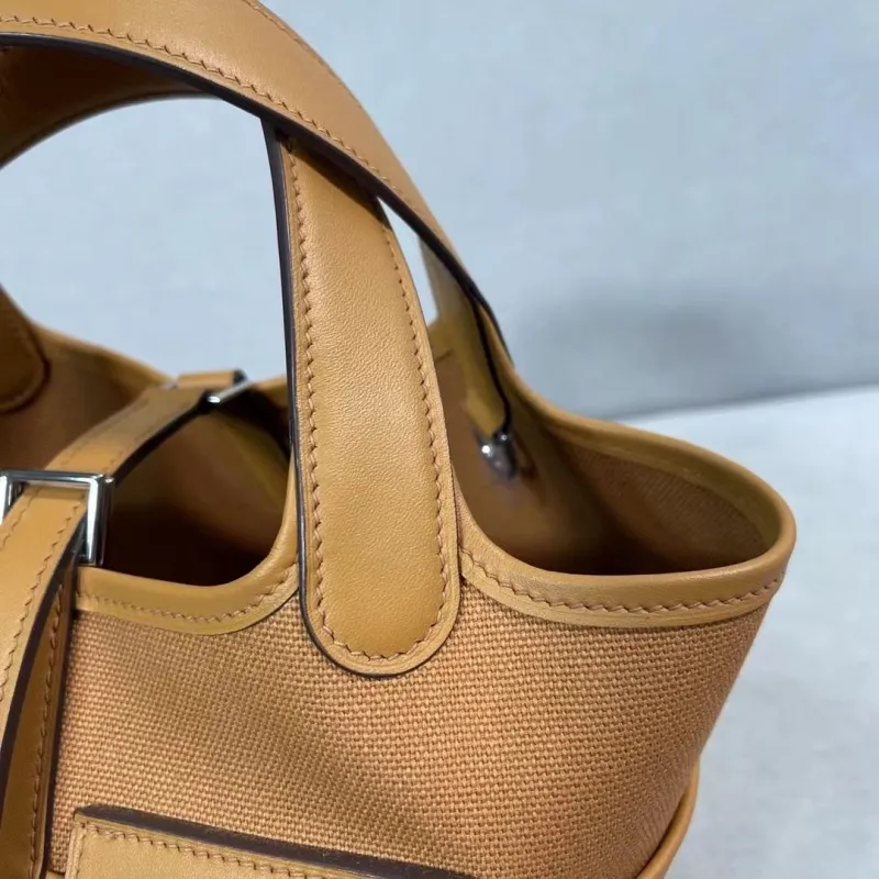 Hermes Tan Bucket Handbag 161 - Image 9