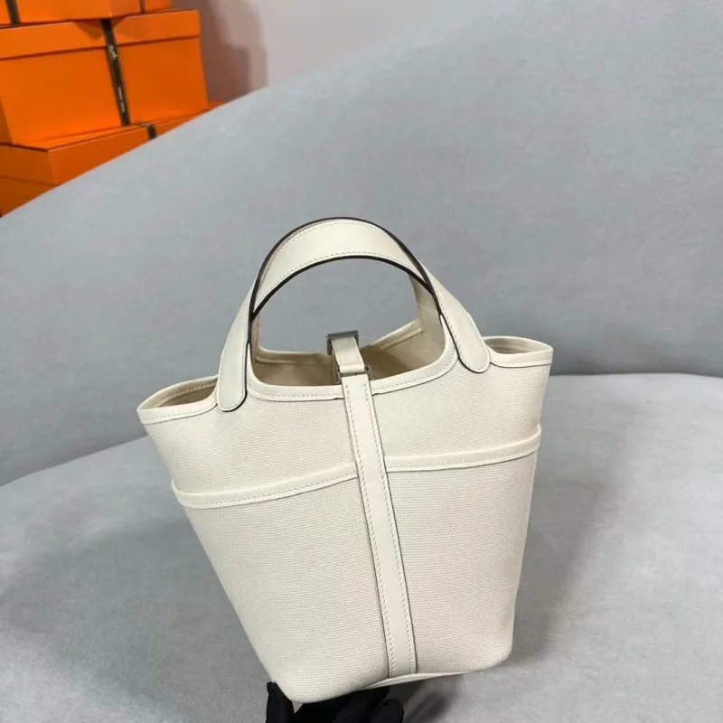 Hermes Cream Bucket Tote Handbag 162 - Image 4