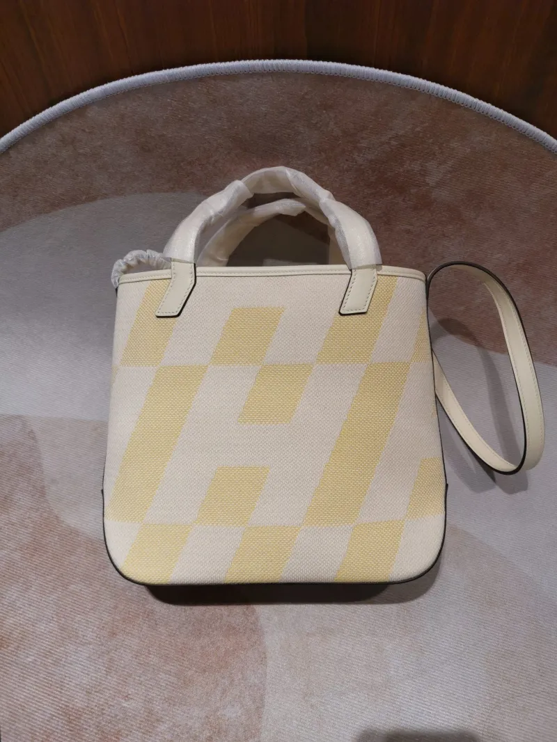 Hermes Cream Yellow Canvas Shoulder Tote Bag - Image 3