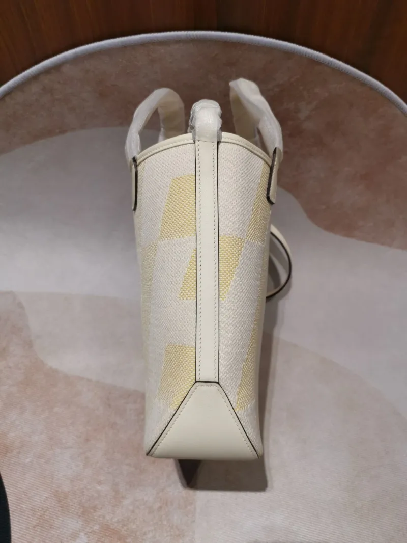 Hermes Cream Yellow Canvas Shoulder Tote Bag - Image 5
