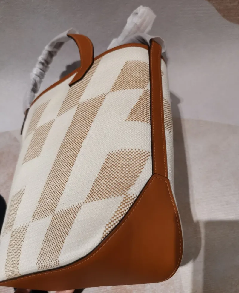 Alternative view of Hermes Cream Tan Canvas Tote Bag 165