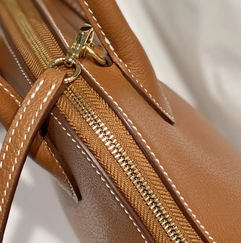 Hermes Brown Top Handle Bag 25 - Image 7