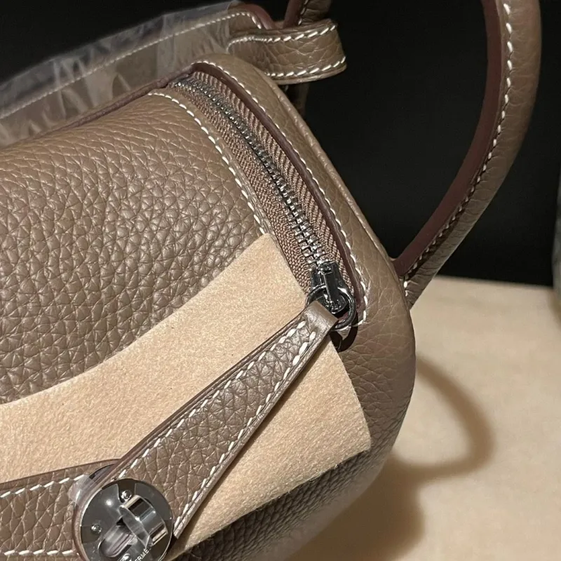 Alternative view of Hermes Top Handle Bags-32