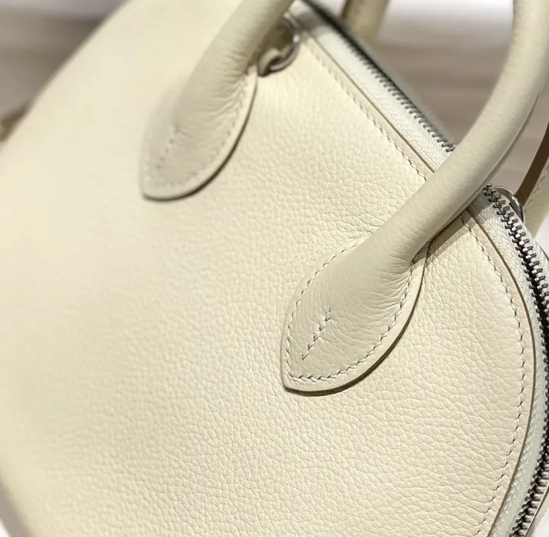 Hermes Cream Leather Top Handle Bag 105 - Image 7