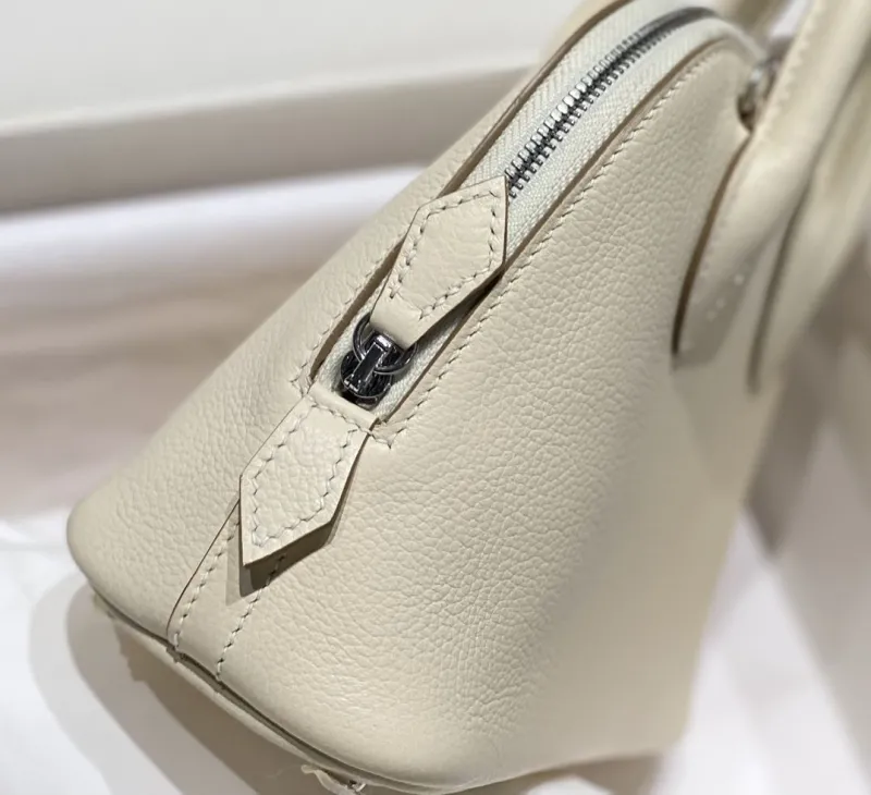 Hermes Cream Leather Top Handle Bag 105 - Image 8