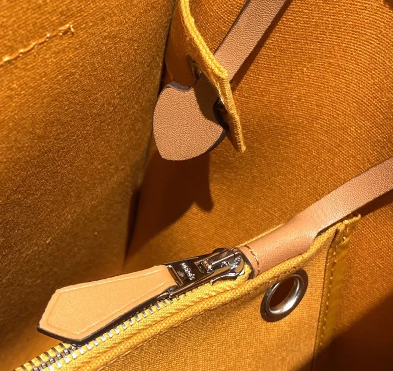 Hermes Yellow Tan Top Handle Bag 138 with Pouch - Image 8