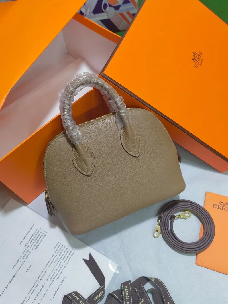 Alternative view of Hermes Top Handle Bags-182