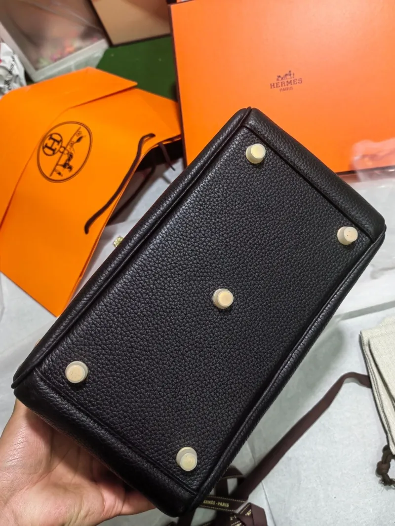 Alternative view of Hermes Top Handle Bags-199