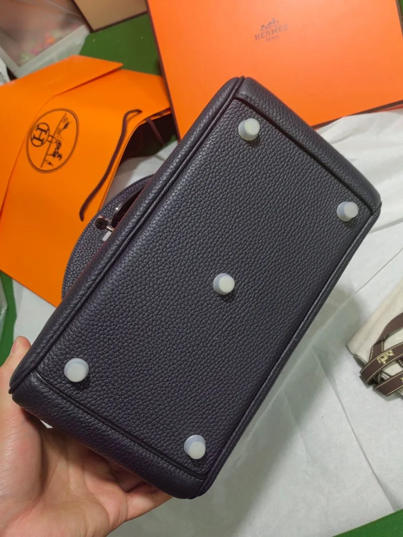 Alternative view of Hermes Top Handle Bags-202