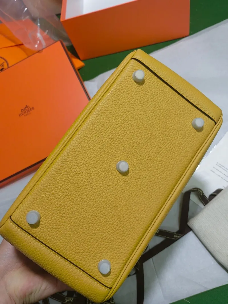Alternative view of Hermes Top Handle Bags-213
