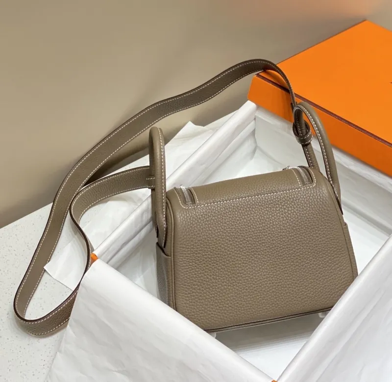Alternative view of Hermes Top Handle Bags-285