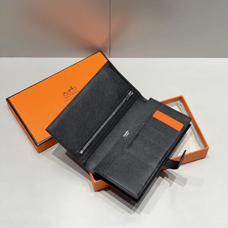 Alternative view of Hermes Wallets-12