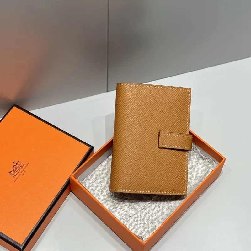 Alternative view of Hermes Wallets-27